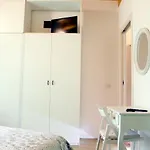 La Magnolia Guests House Bed & Breakfast 3*