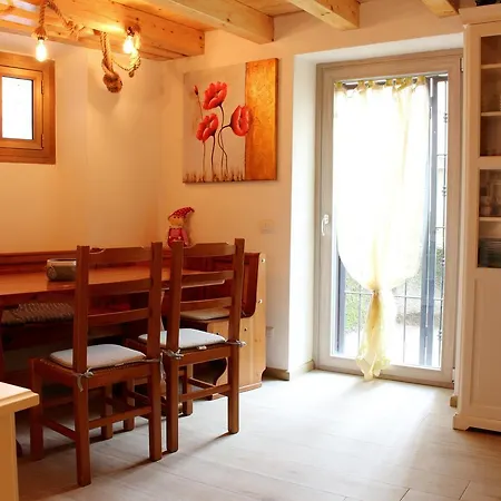 Nocleg ze śniadaniem La Magnolia Guests House Dervio