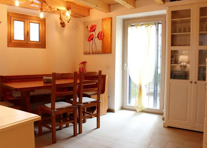 Bed and breakfast La Magnolia Guests House Dervio