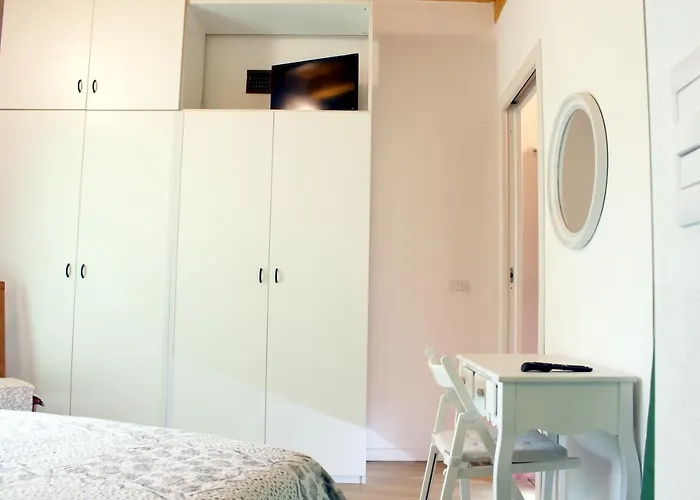 La Magnolia Guests House Bed and breakfast 3*